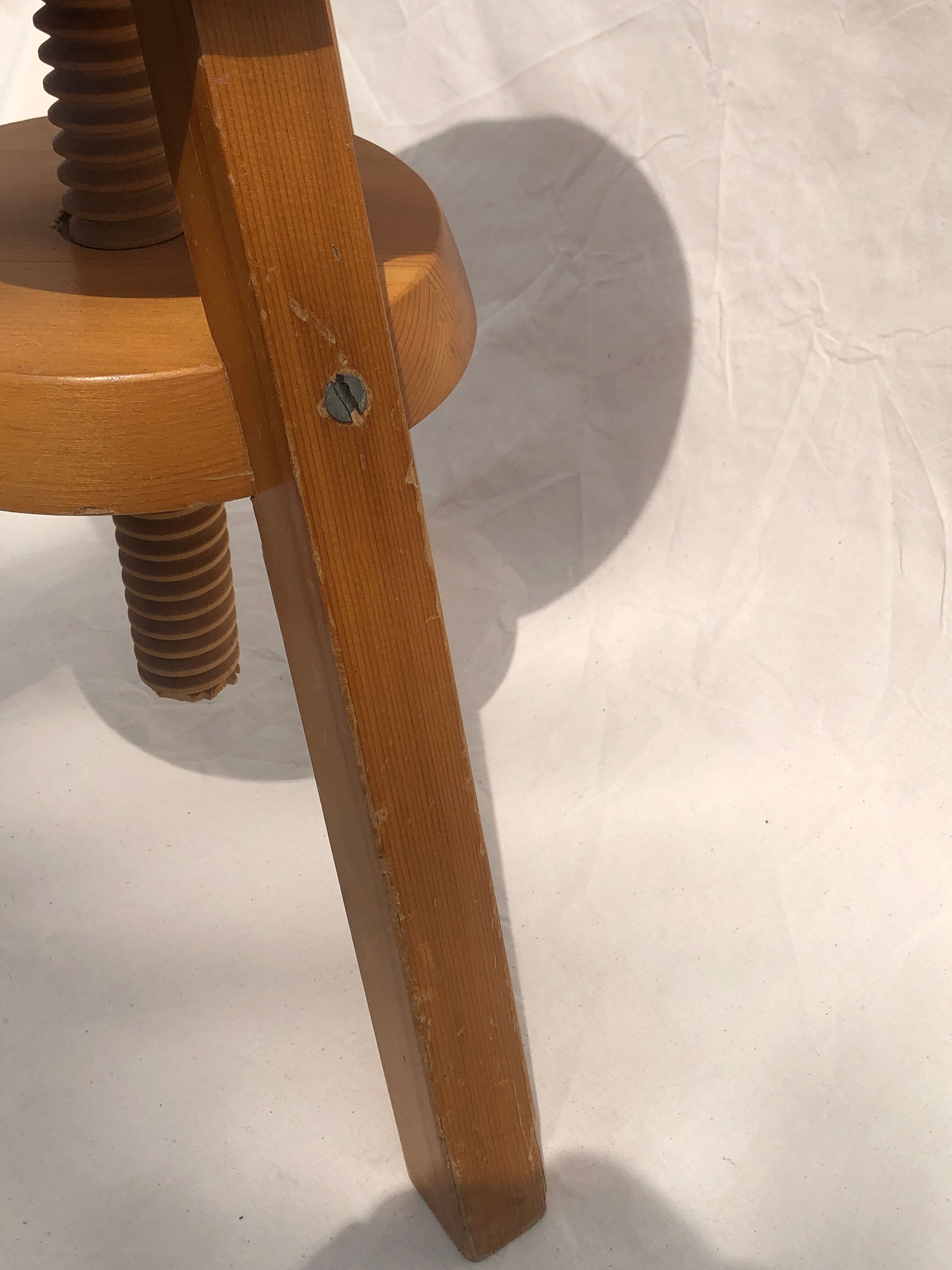 Tripod workshop stool with screws, 1970