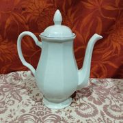 ancienne  cafetière en faïence blanche et liseré rouge