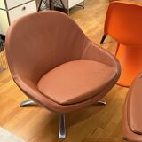 Caramel leather Veneto armchair with swivel function (2 available)
