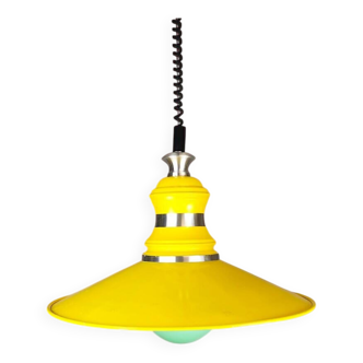 Yellow and green kitchen retractable lamp