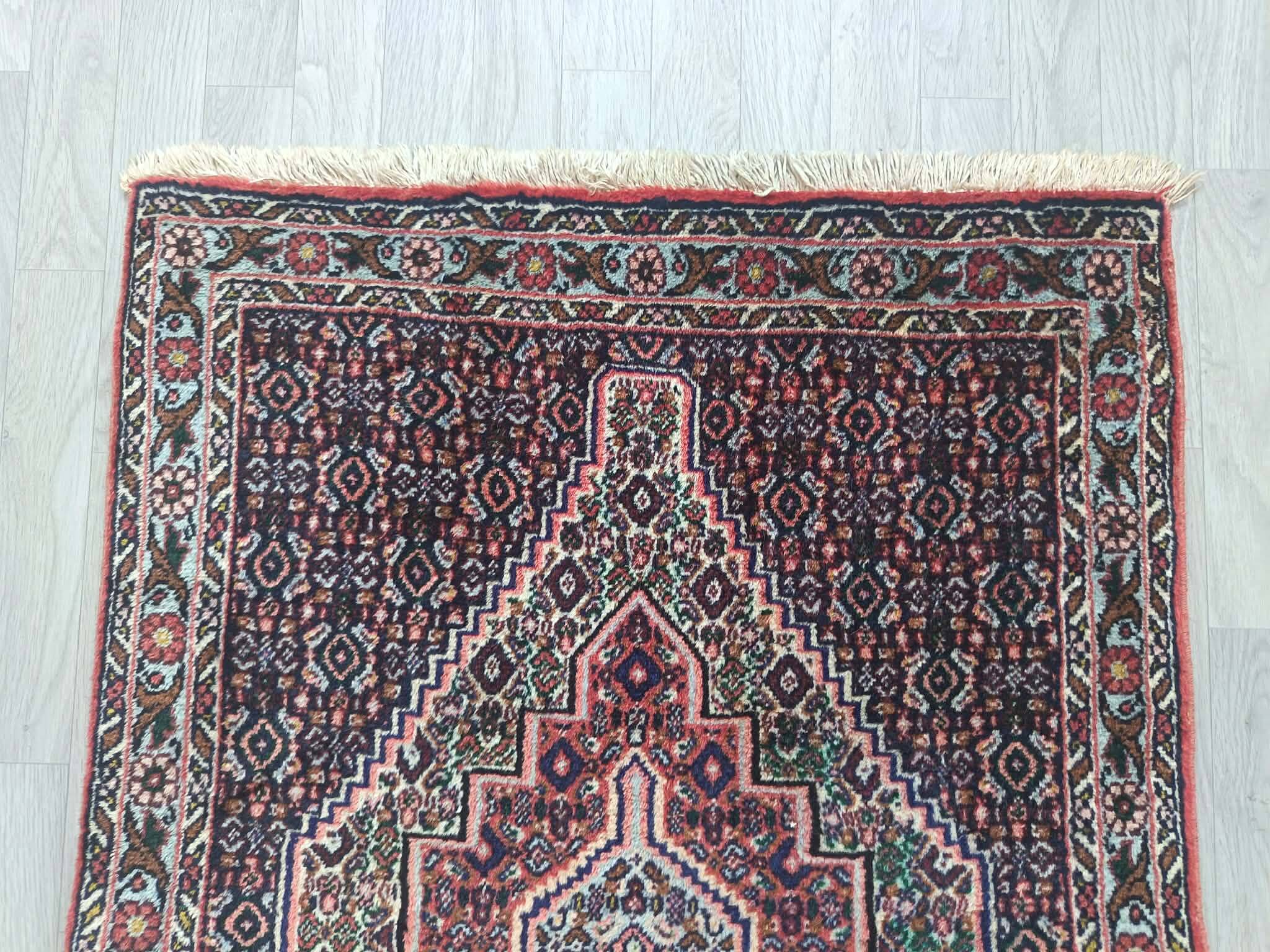 Handmade Senneh Persian carpet