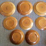 Set of 8 plates