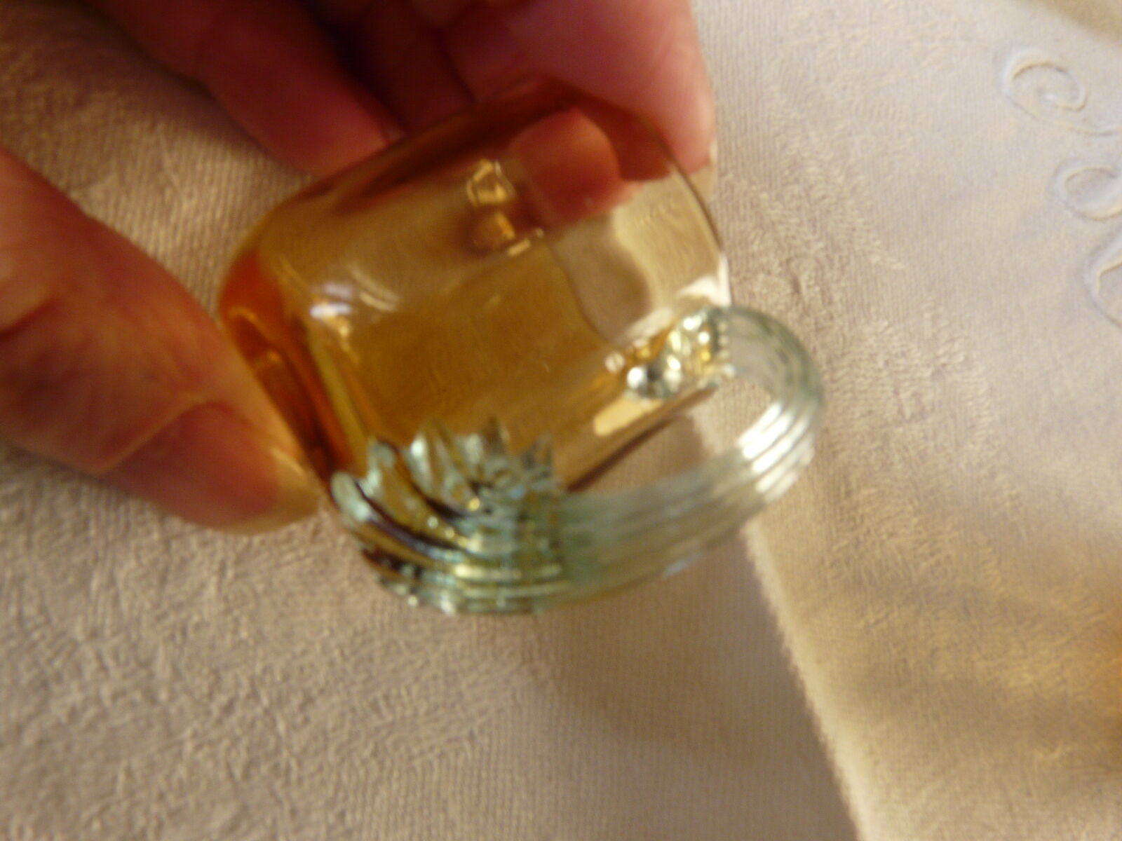 6 verres à liqueur modèle Georges Sand verre teinté