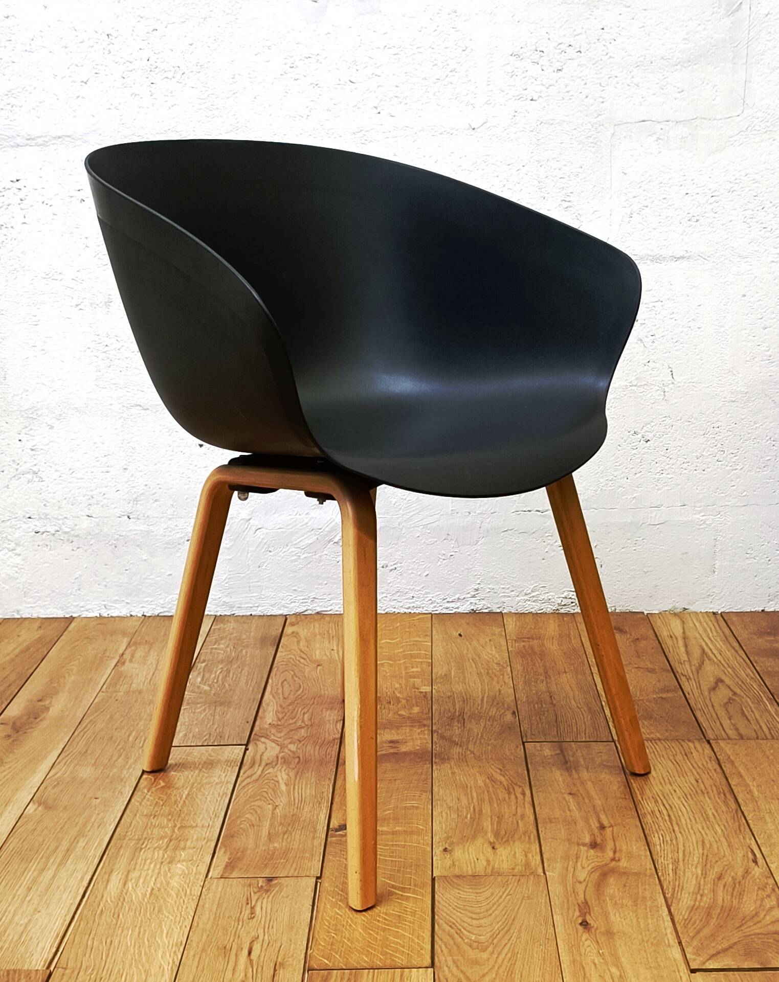 Lot de 4 fauteuils coque design