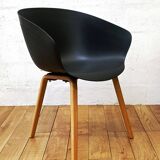 Set of 4 designer shell armchairs