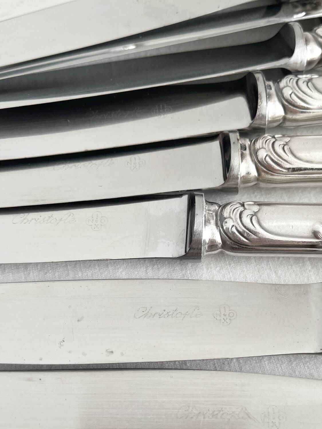 10 Christofle silver-plated “Marly” model table knives