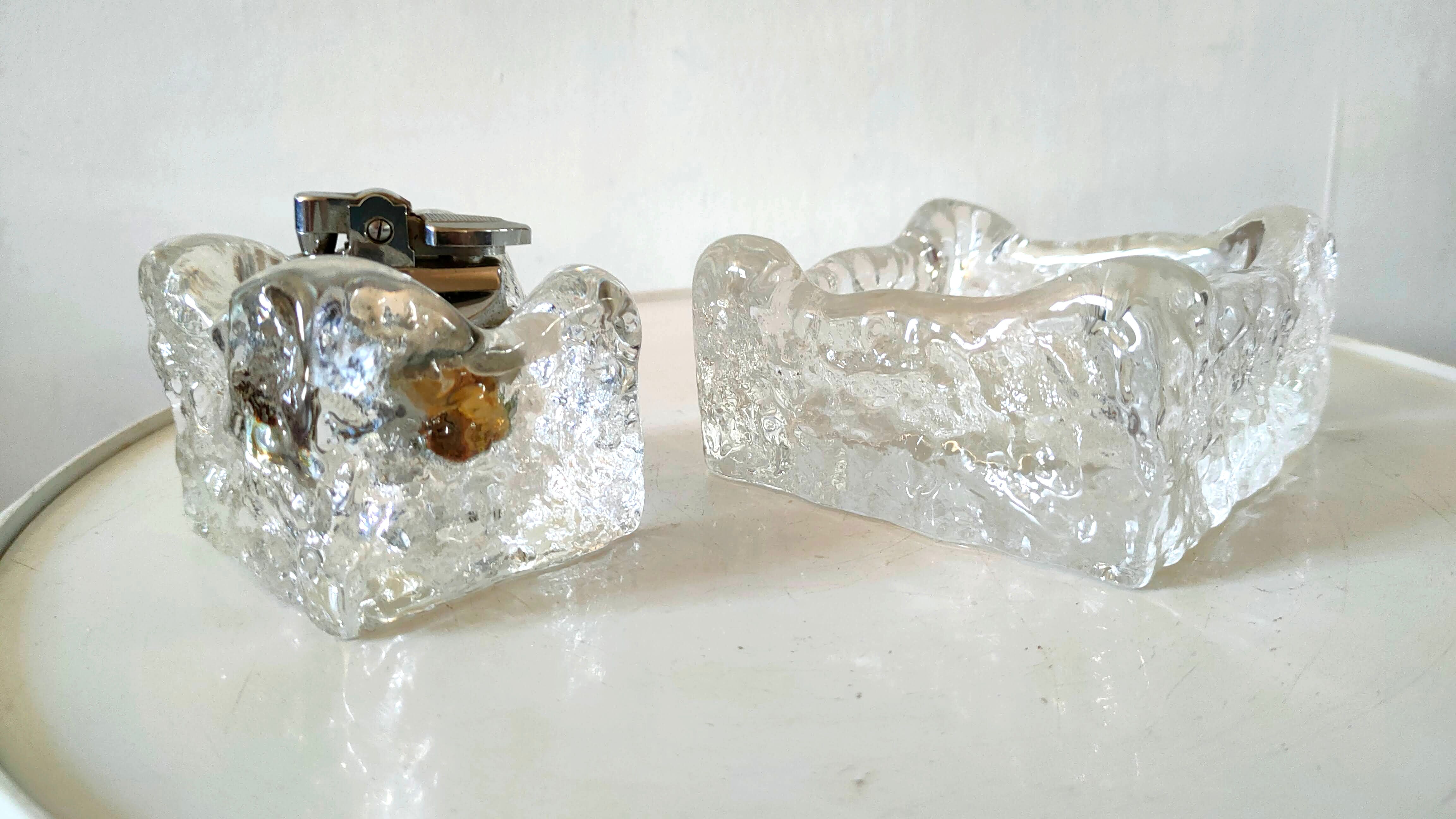 Briquet et cendrier en verre givré Kalmar design années 70