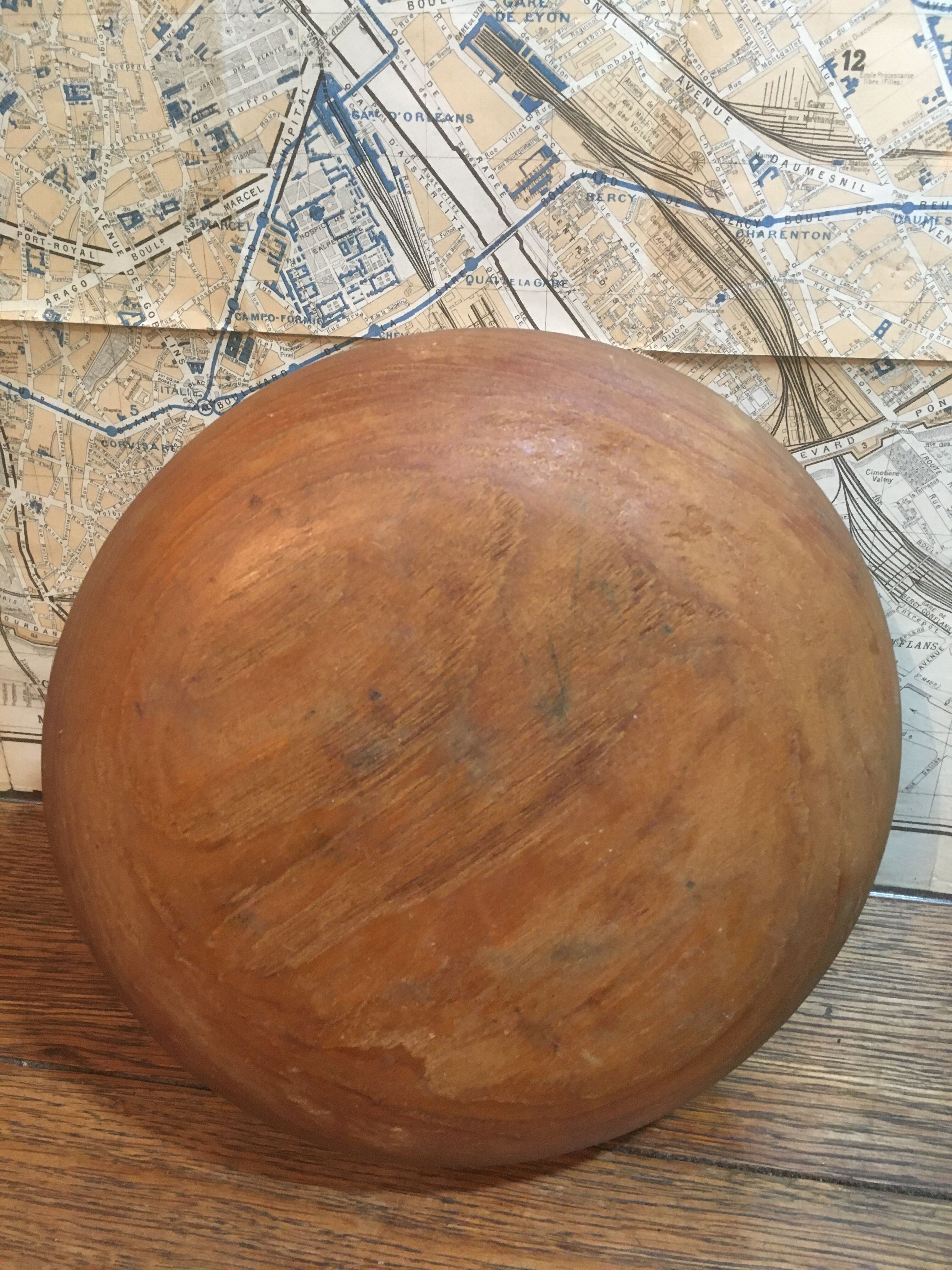 Ethnic teak dish