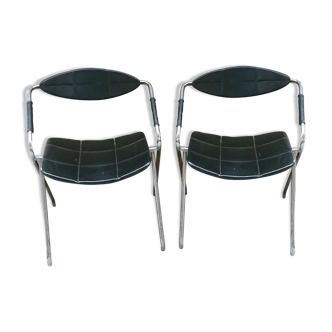 Chaises "rugby" par Gilbert Steiner