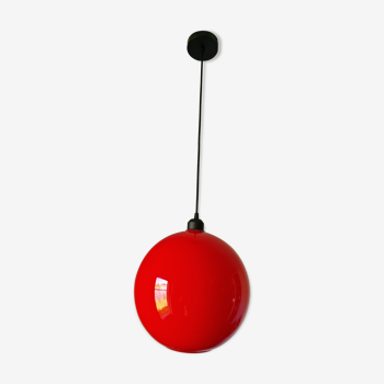 Vintage ball suspension in red opaline