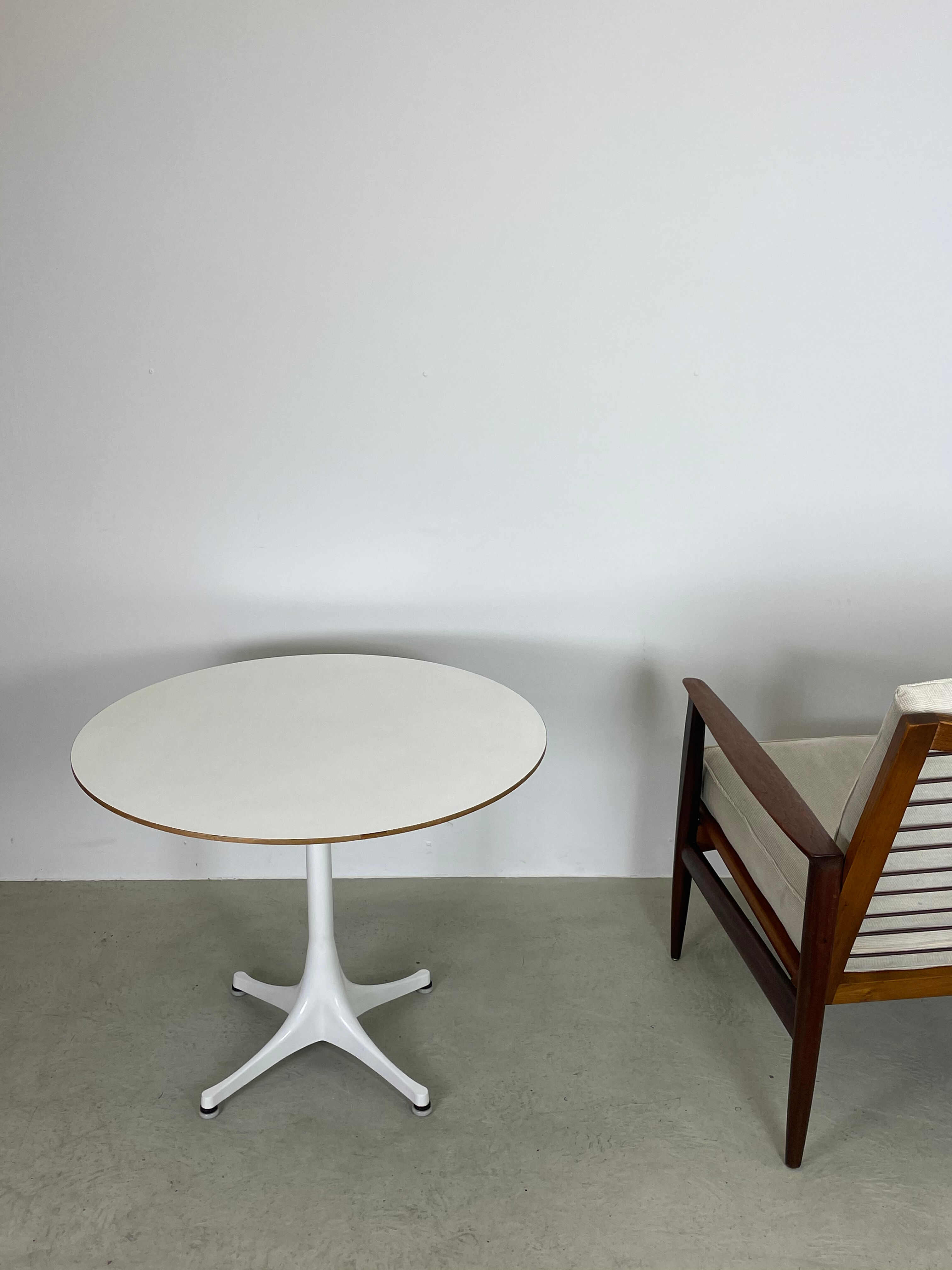 MidCentury Coffee Table by George Nelson for Herman Miller  60s