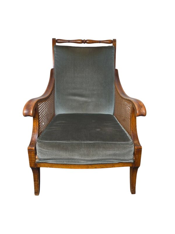 Fauteuil bergère style Régence en bois, tissu et cannage