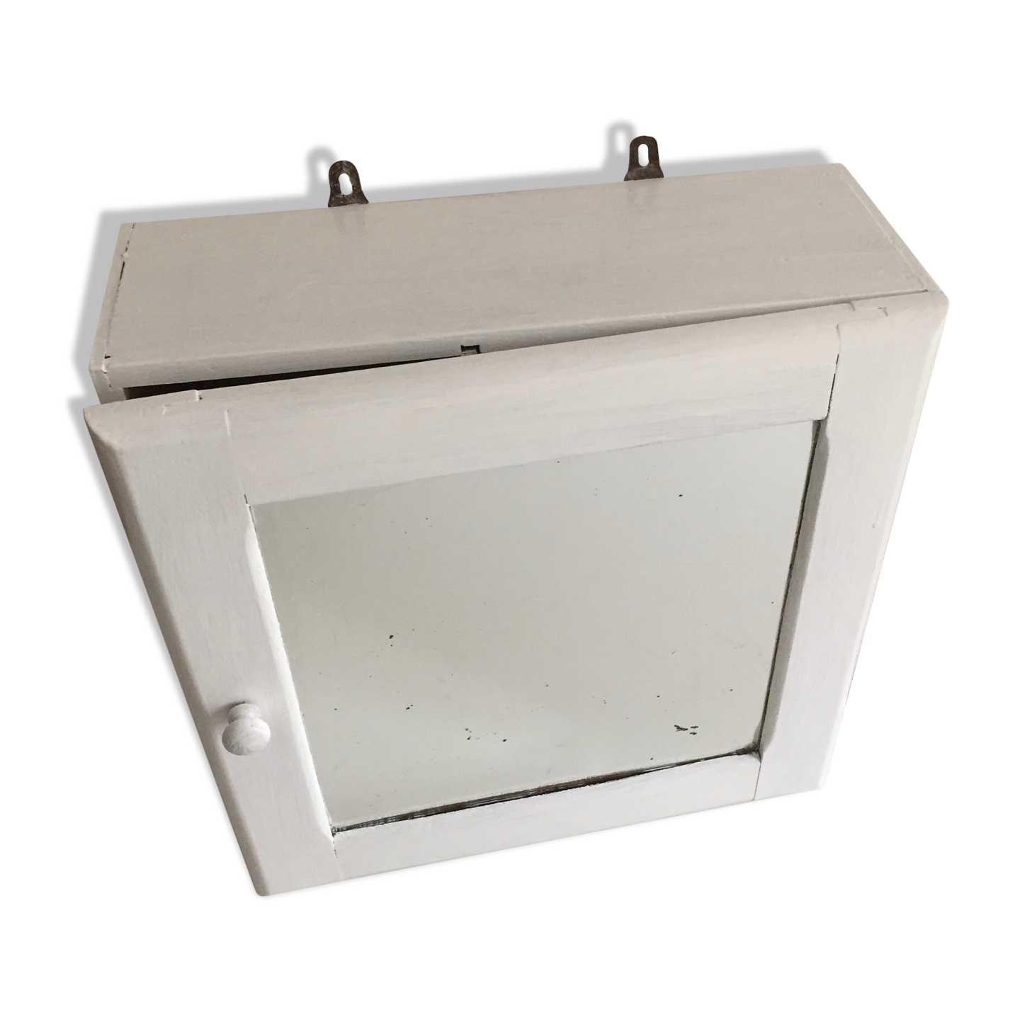bathroom cabinet