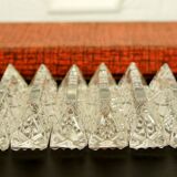 Set of 12 wears cut-out lead crystal knives