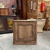 Corner cabinet in oak from the 18th century.