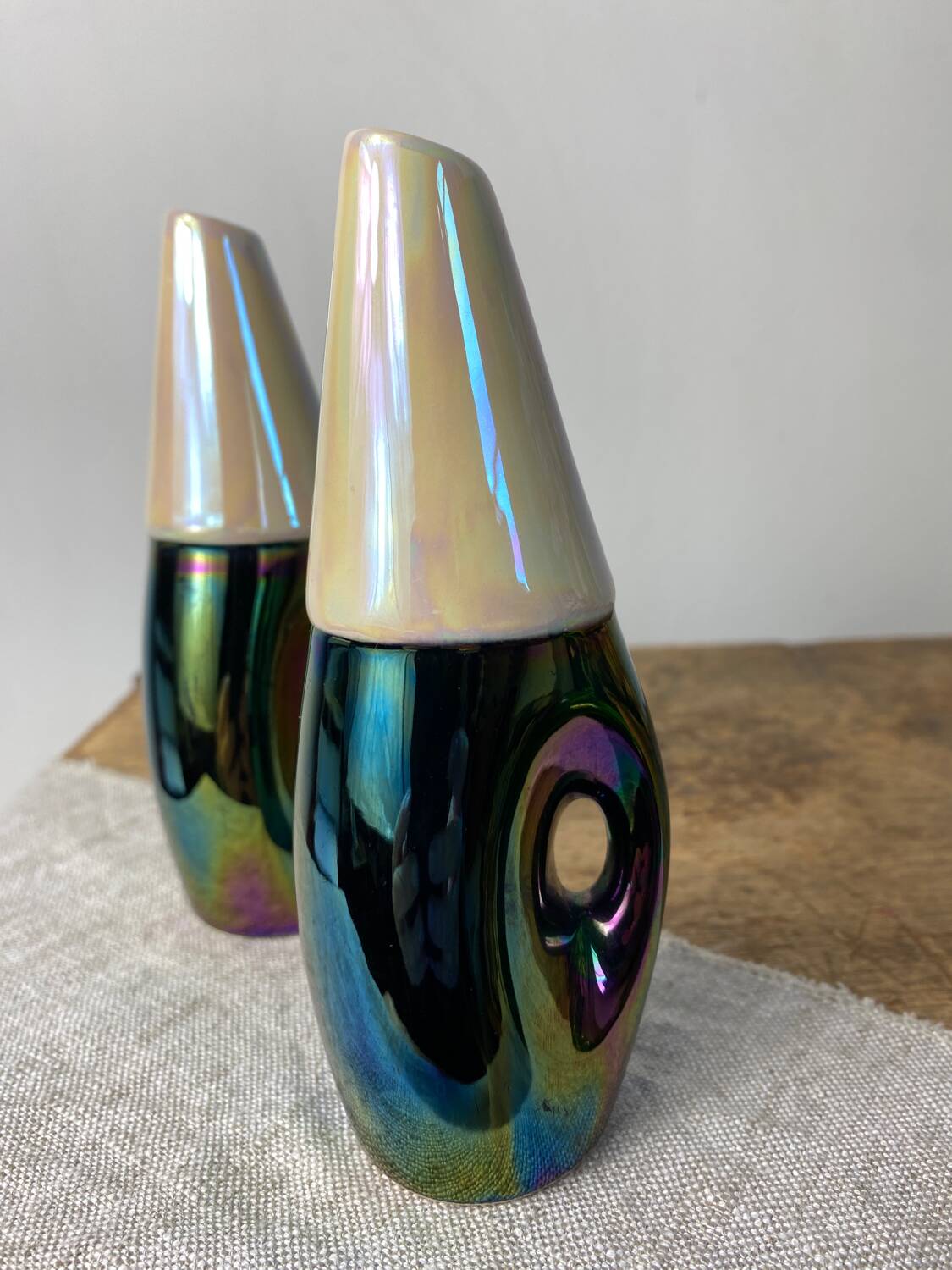 Ceramic salt and pepper shakers from the Verceram collection