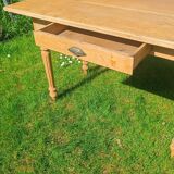 Farm table with turned legs