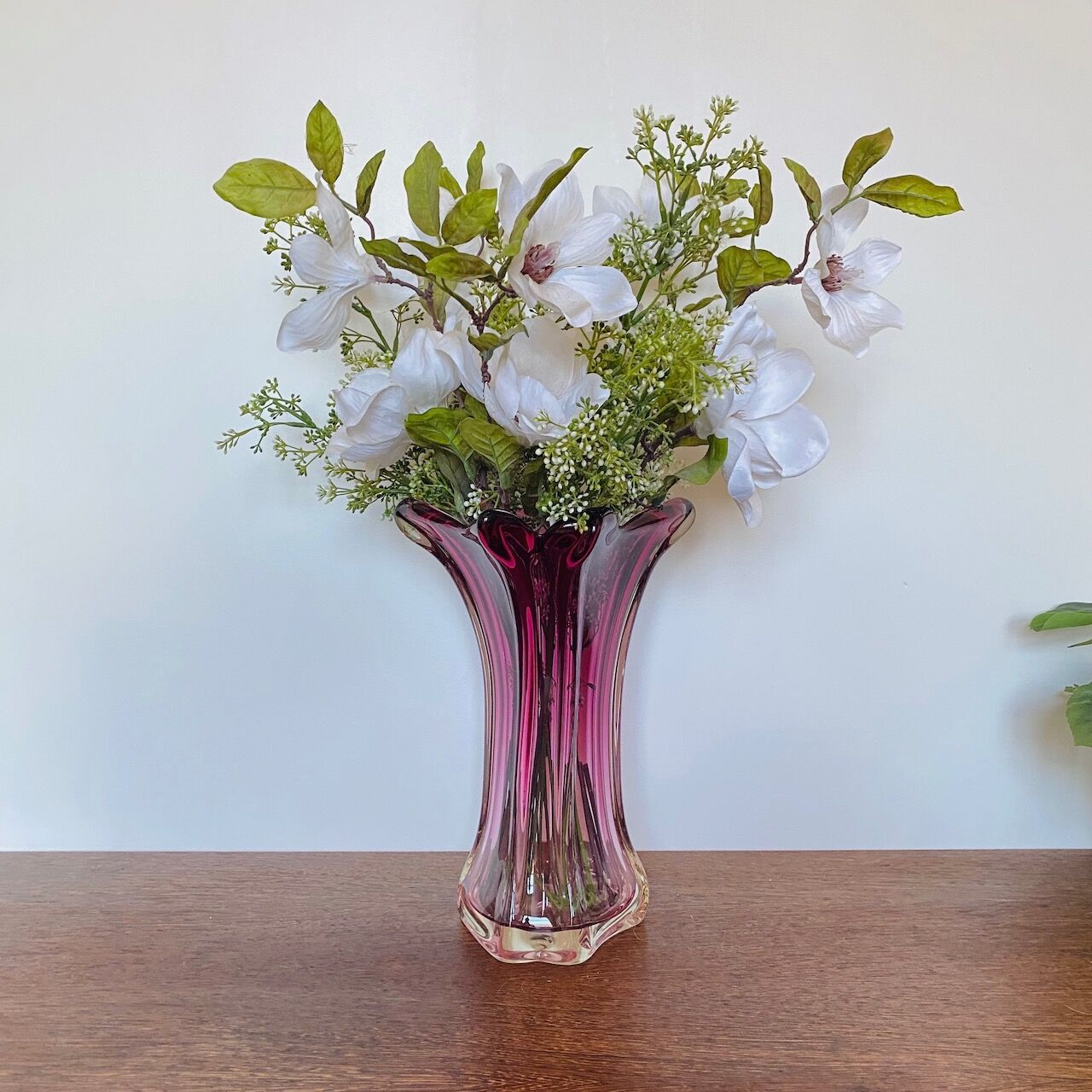 Pink vase of  Fratelli Toso - chambord