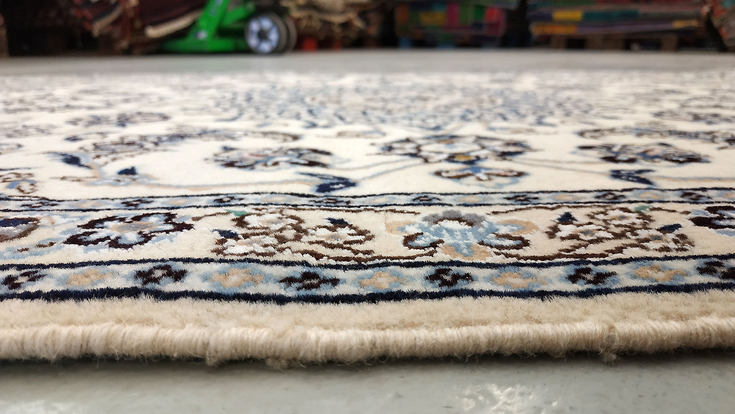 Persian carpet "nain"