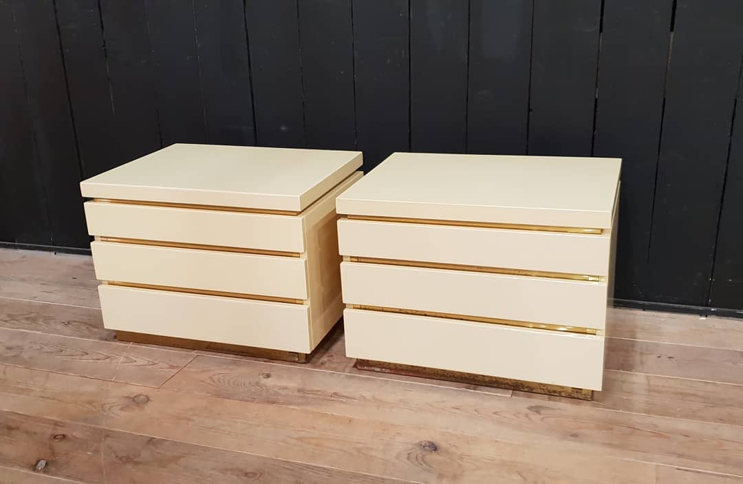 Pair of 1970 bedsides in off-white lacquered wood J-C Mahé