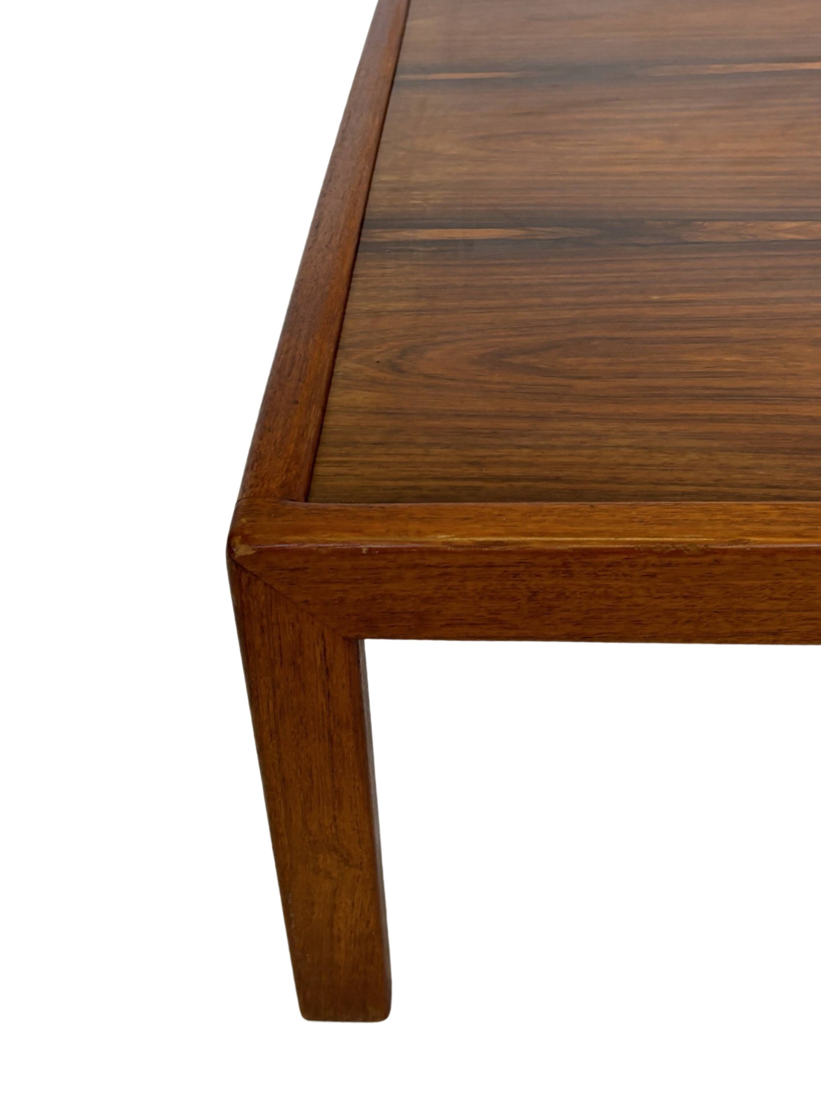 Vintage coffee table rosewood 70's design minimalist