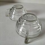 2 art deco cups