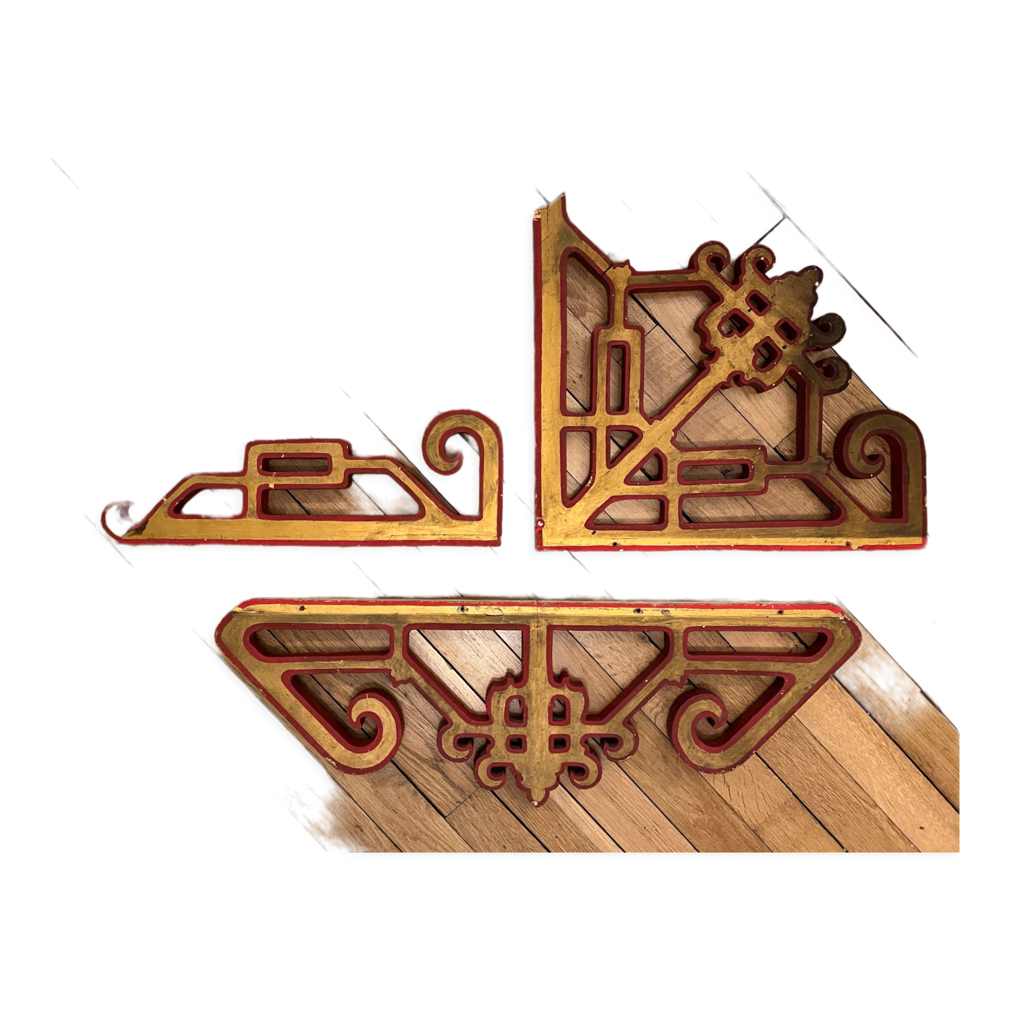 Vintage wooden décor