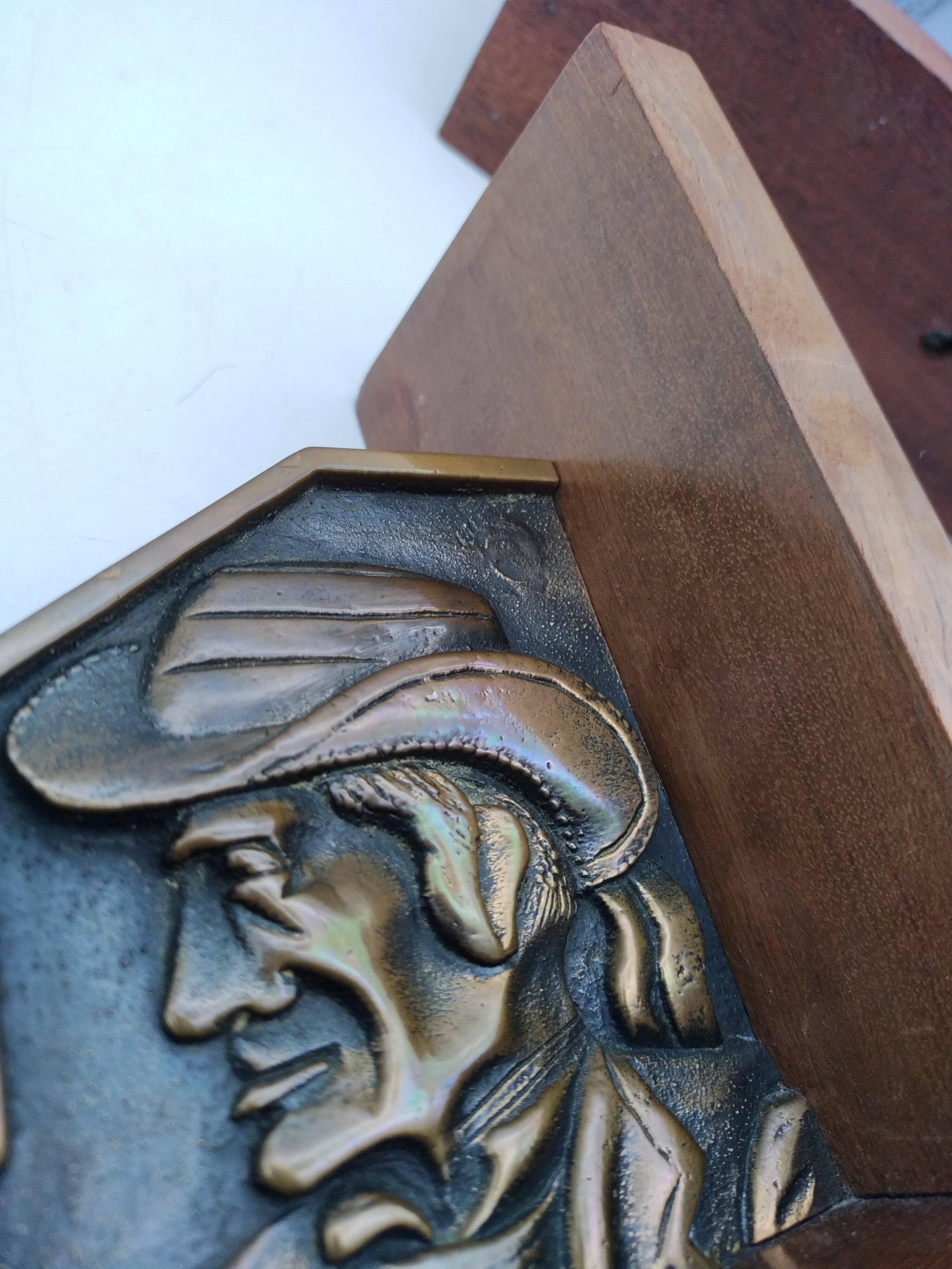 Pair of Breton couple bookends in bronze and wood.