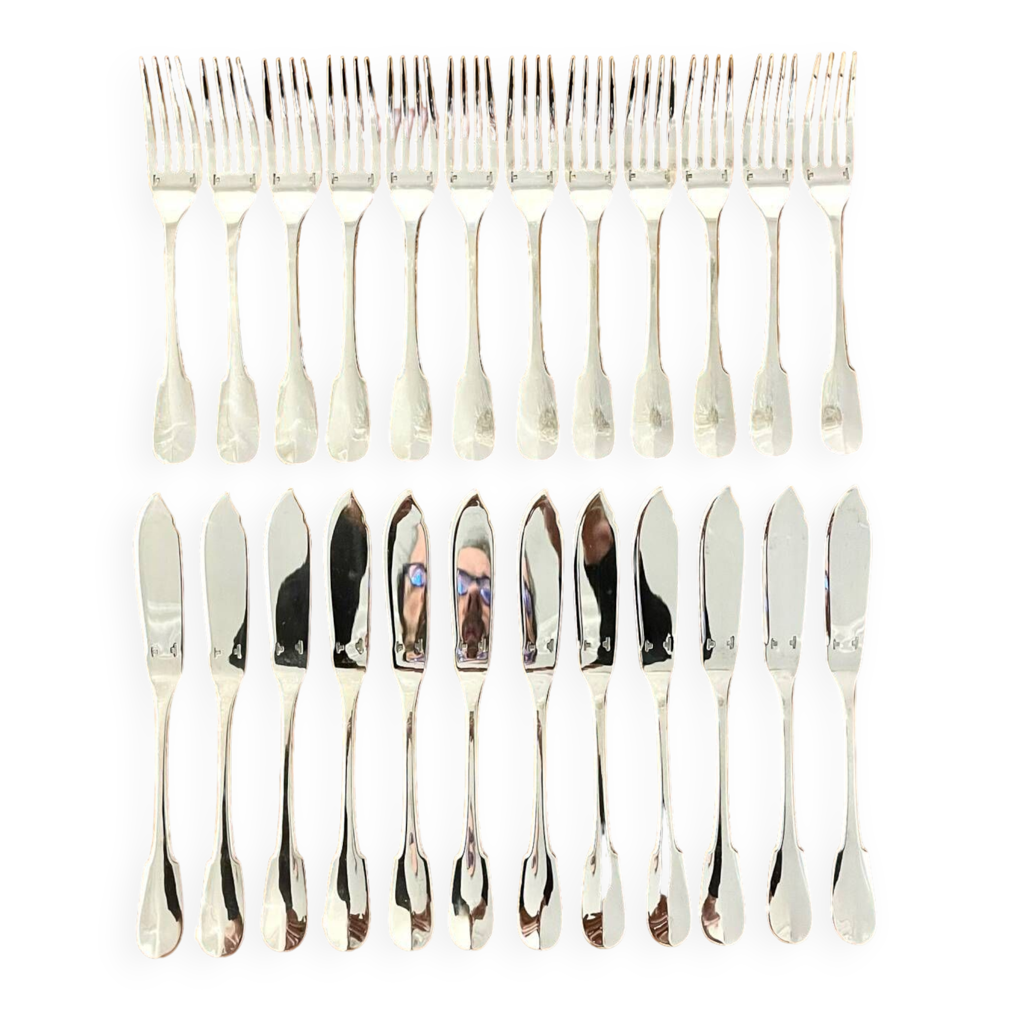 Christofle cluny 12 fish cutlery (24 pieces) near new condition