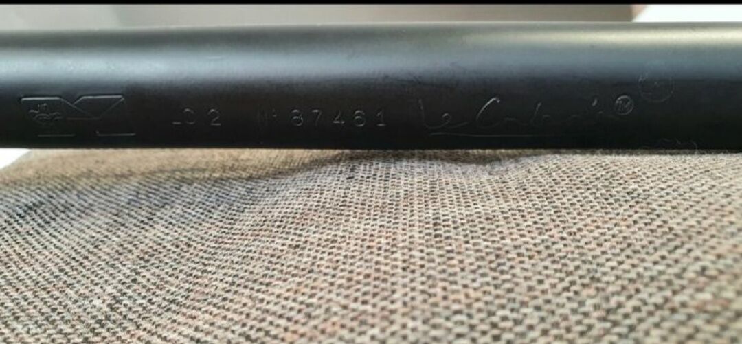 LC2 3-seater sofa by Le Corbusier, Cassina edition