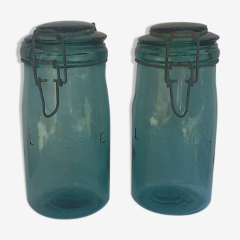 Both the ideal glass jars