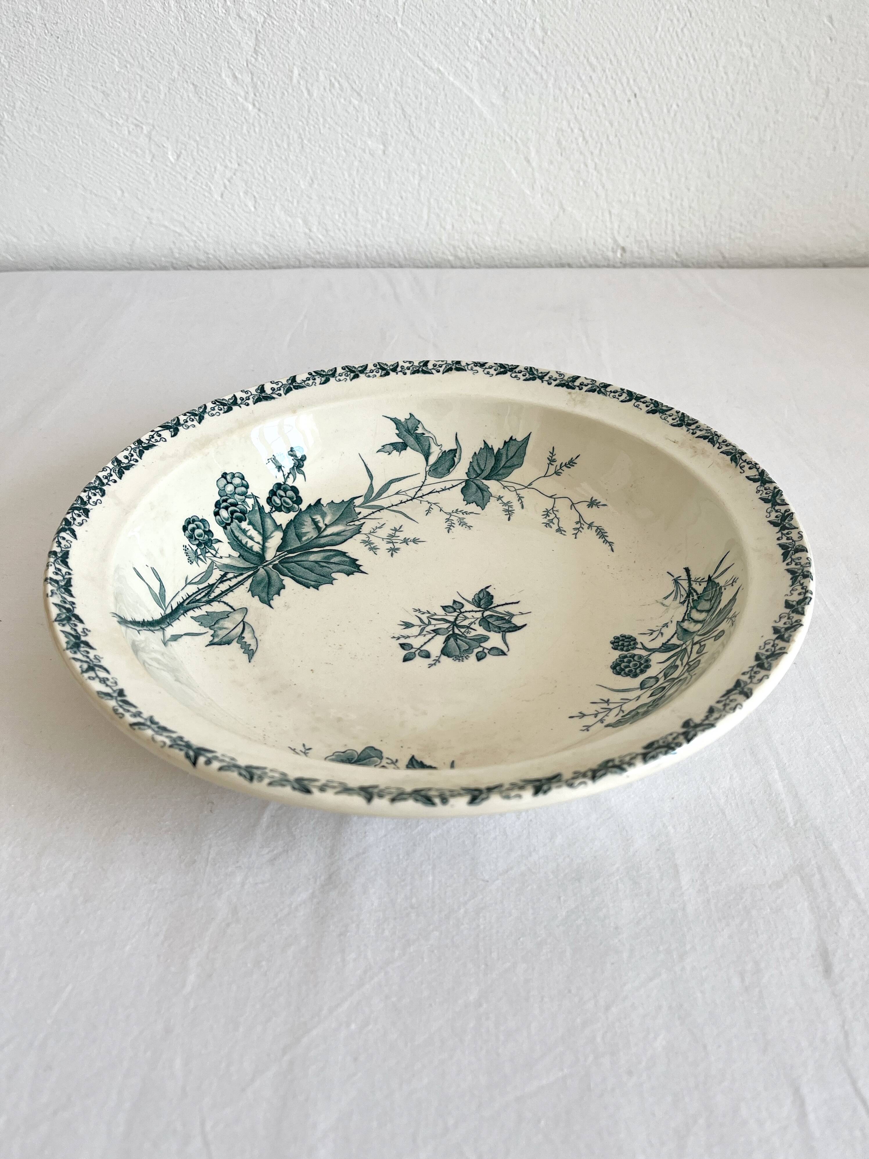 Deep ironstone dish, Mûre, Badonviller, circa 1900