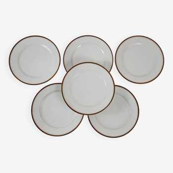 6 white porcelain dinner plates