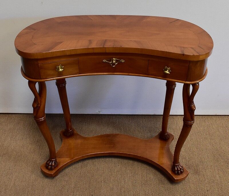 Hairdresser rognon and her cherry driver – 1950