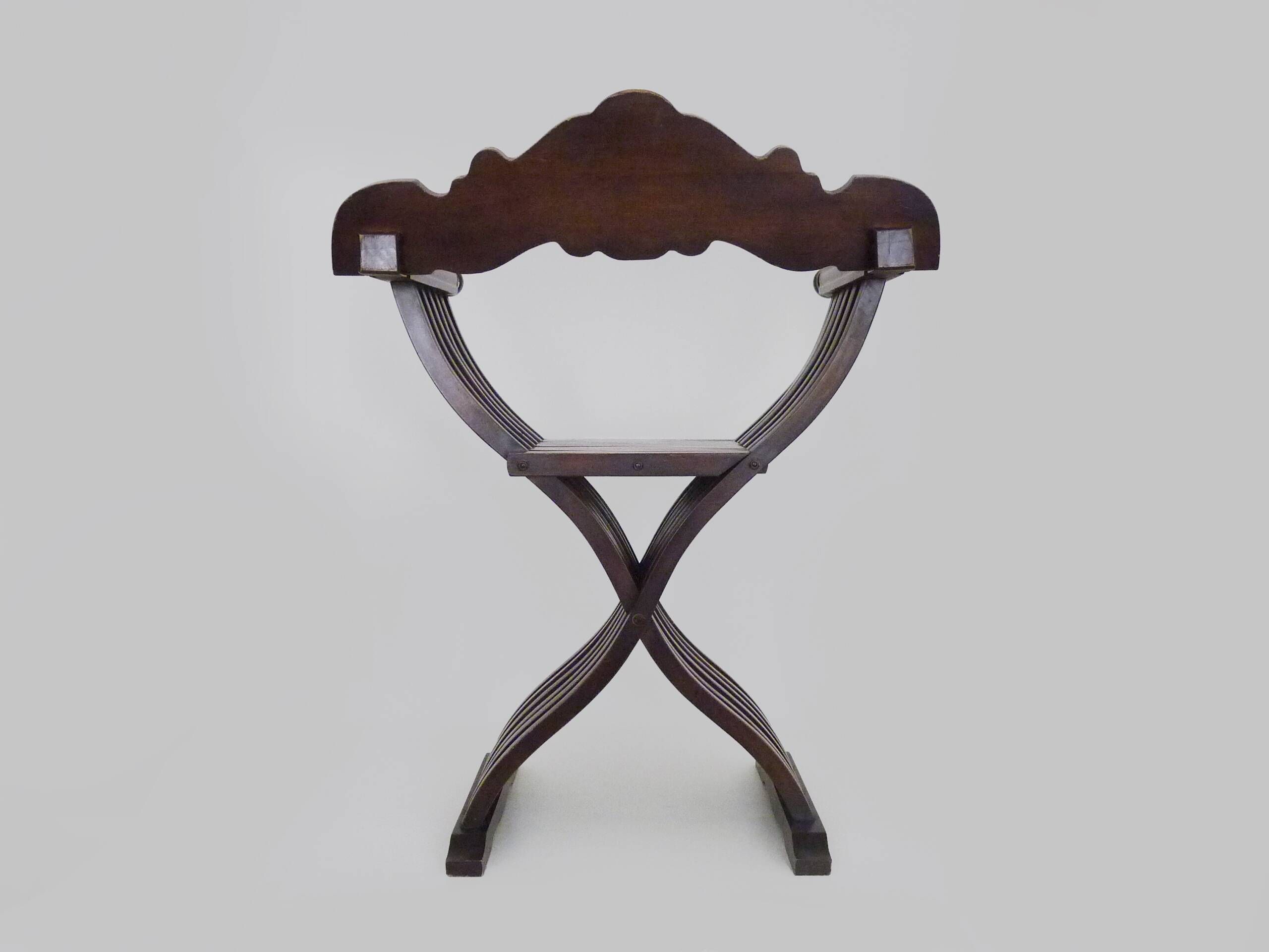 Vintage Savonarola chair in wood, Italy, 1950s