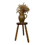 Tripod low stool