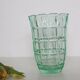 Vase en cristal vert, vintage français