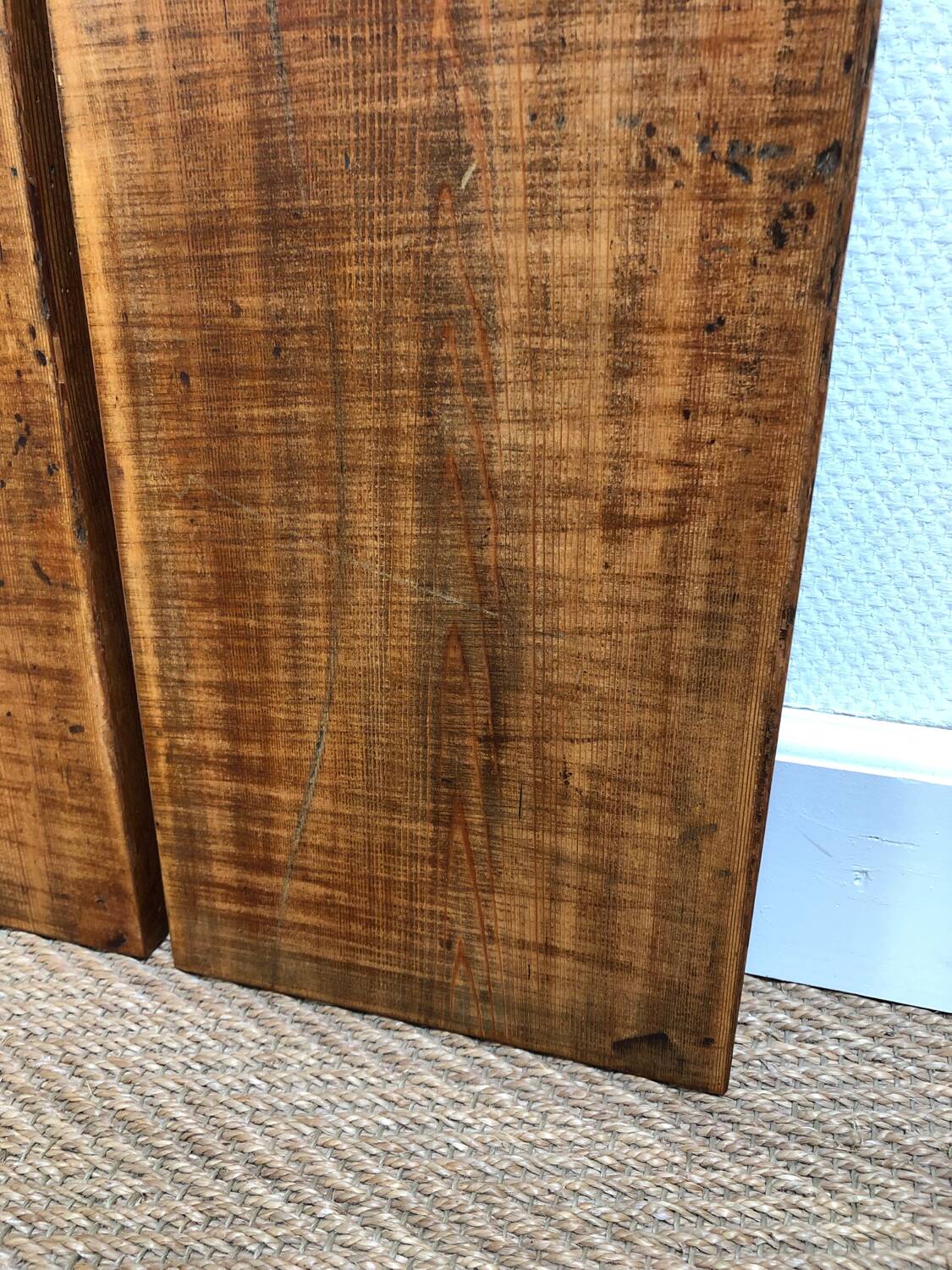 Wall shelf
