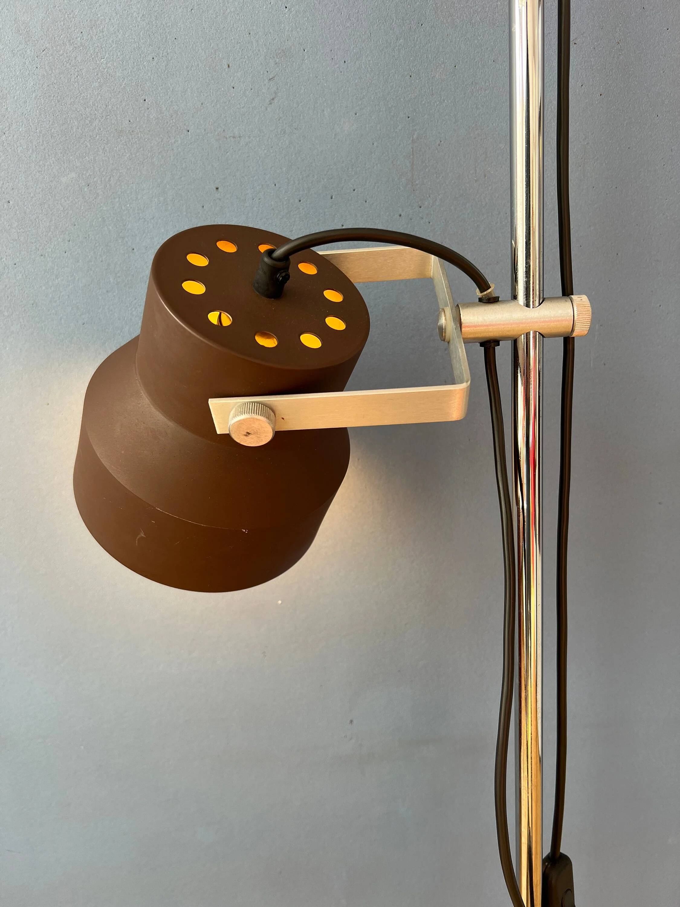 Mid-century Space Age brown Anvia floor lamp