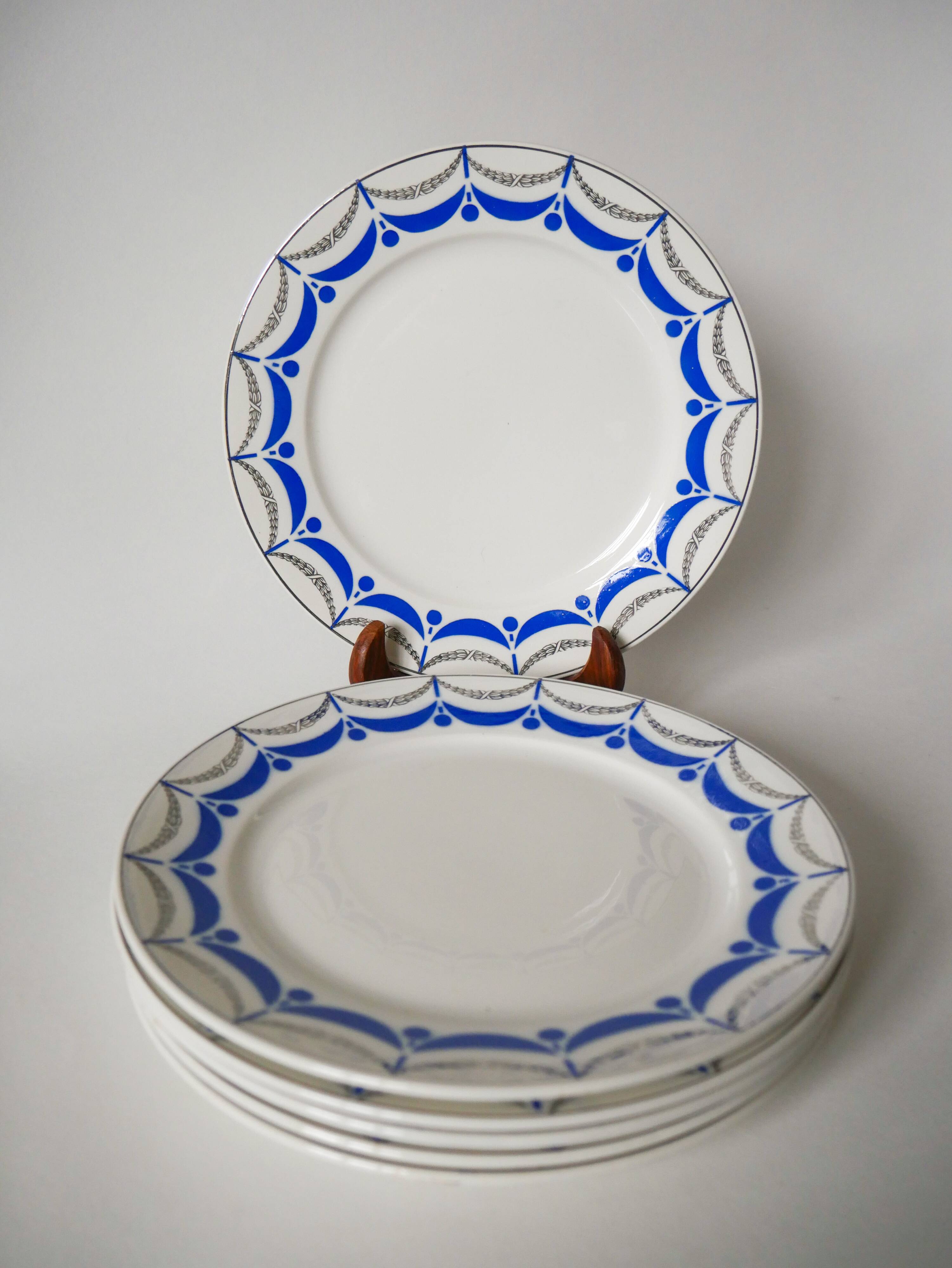 Set of 6 digoin sarreguemines flat plates blue and silver model "moulins" 1950