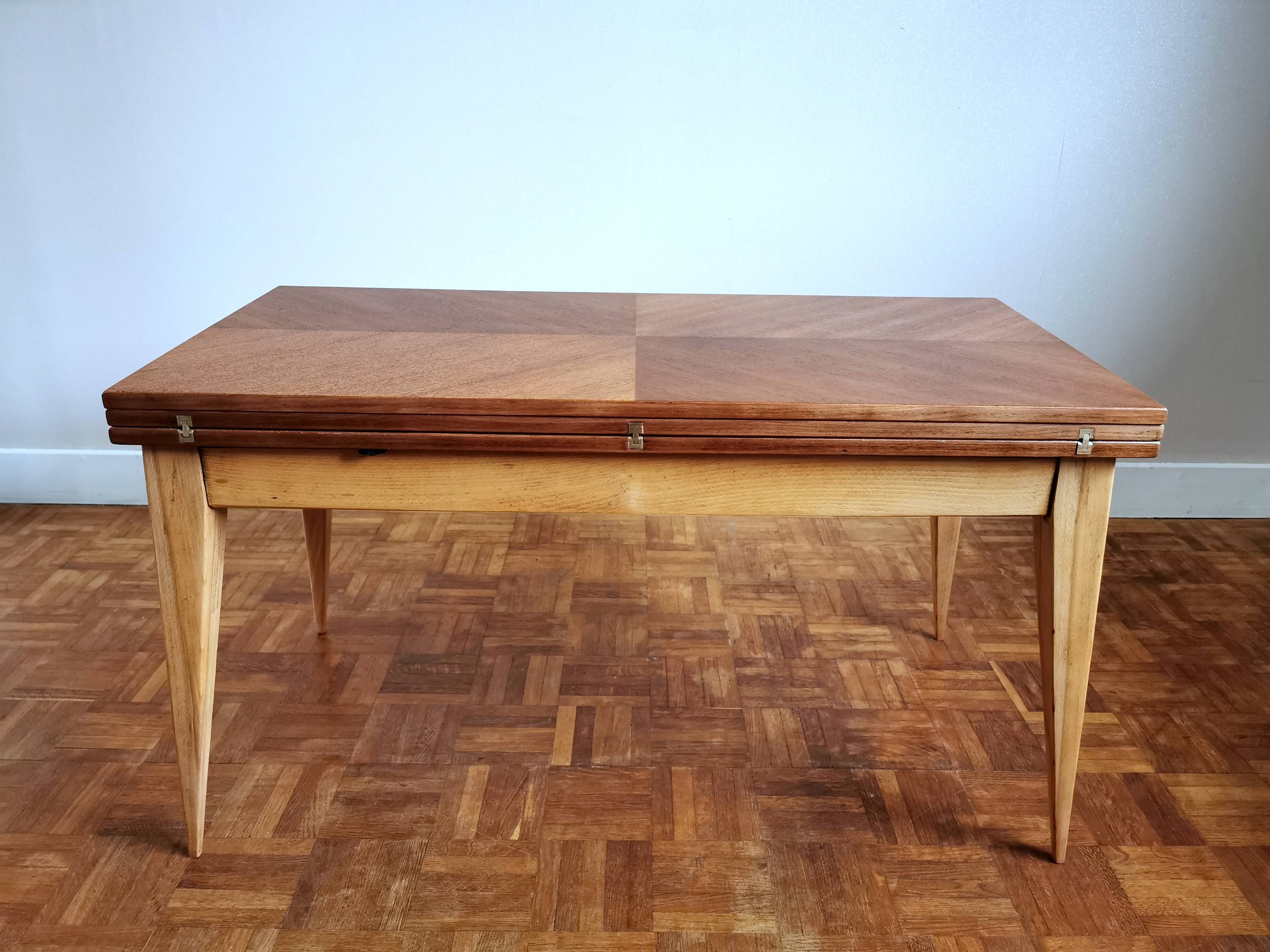 Renovated table with Albert Ducrot system