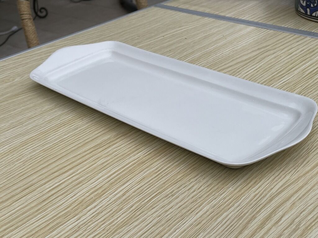 Porcelain cake dish Pillivuyt