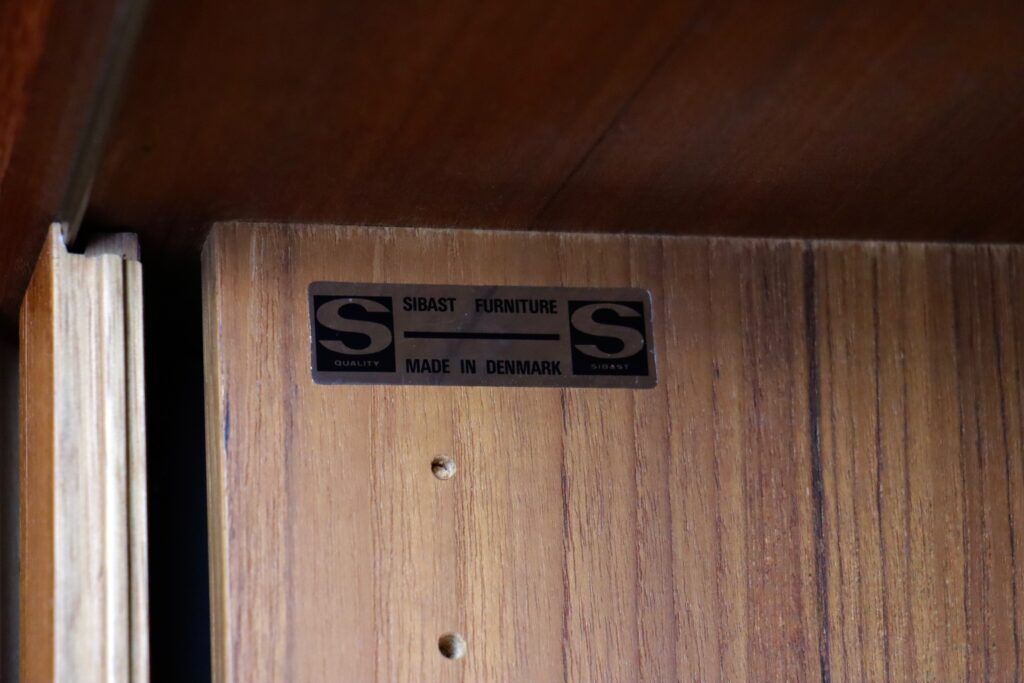 Arne Vodder sideboard Model 75 for Sibast Mobler 1960s
