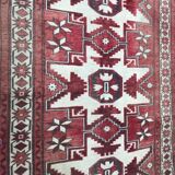 Vintage carpet Turkish konya done hand 108 X 180 CM