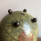 Huntley globe biscuit box - palmers cookies reading - London