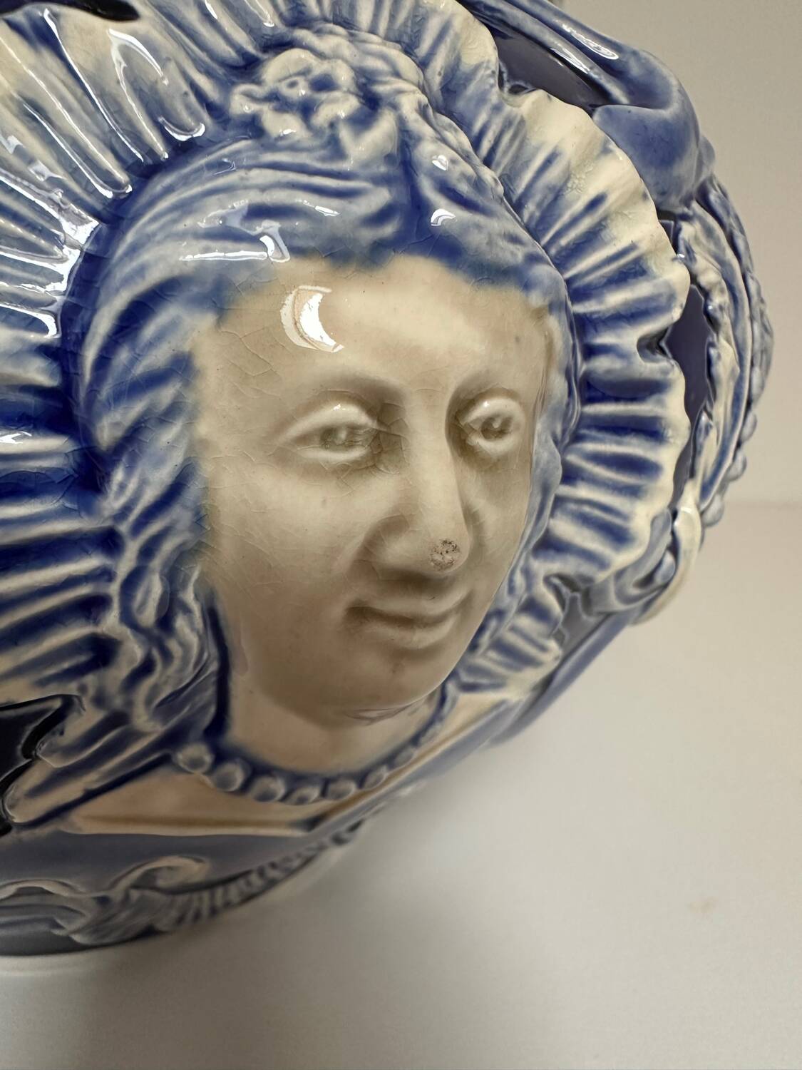 Vase - Cachepot in baroque earthenware from Saint Clément, 19th century