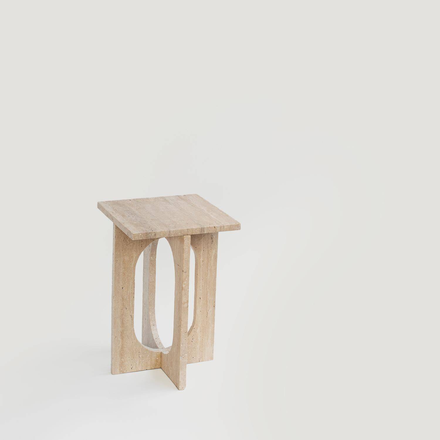 Table d'appoint en travertin "BOND"