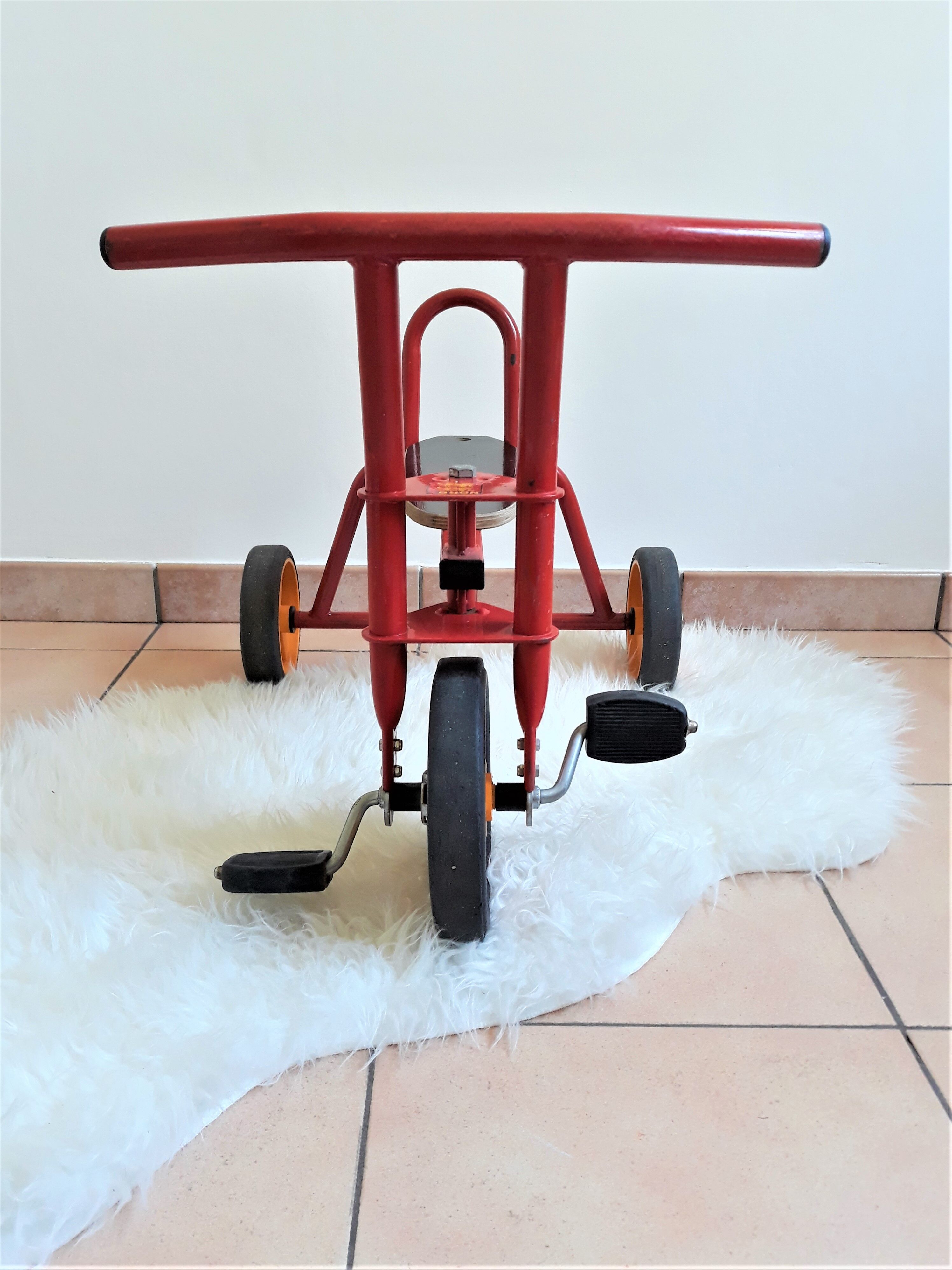 Tricycle vintage de marque Nordy