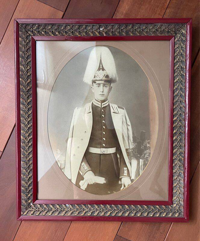 Old photo of an Alsatian soldier in the Prussian Imperial Guard