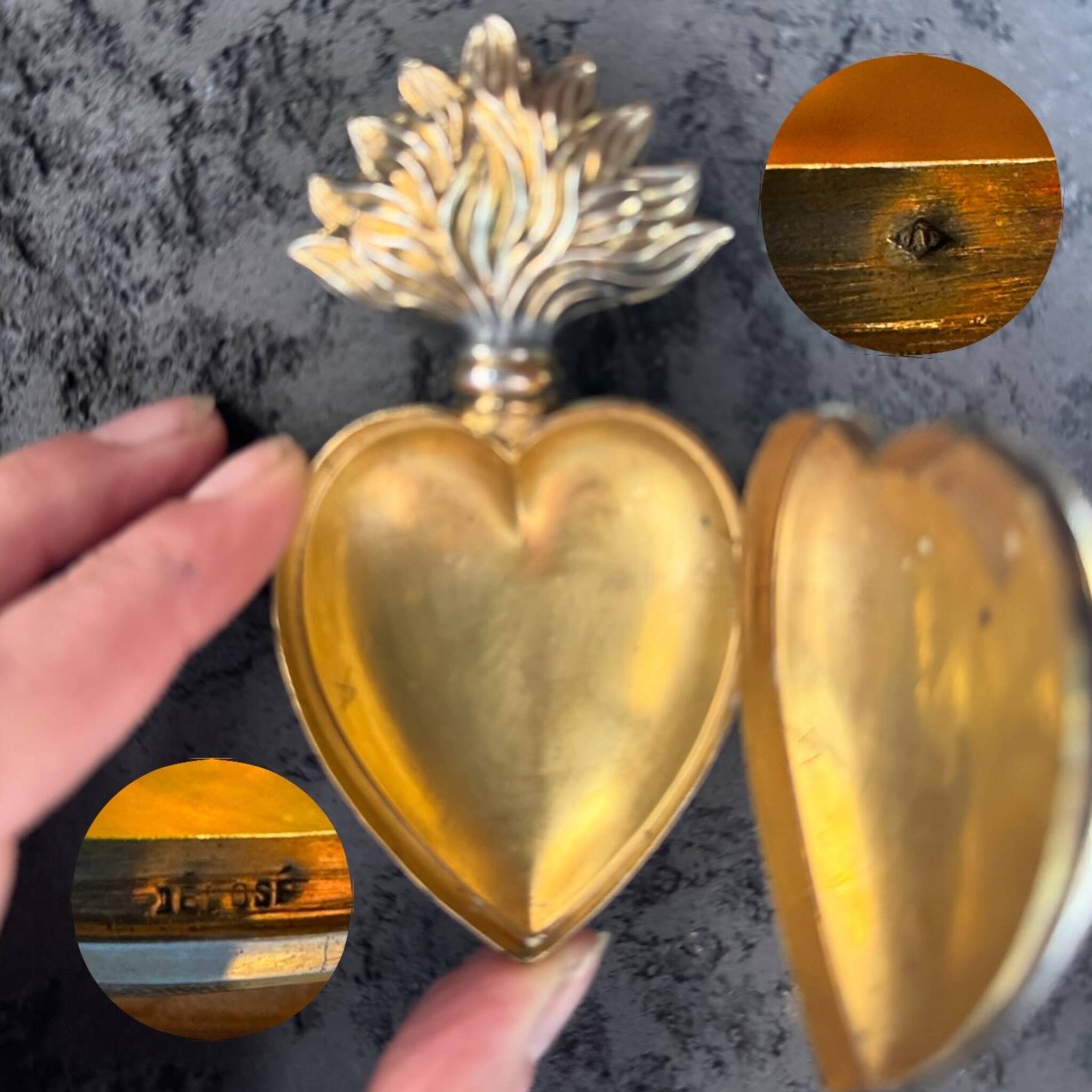 Sacred ex-voto in solid silver – heart engraved “Reconnaissance” – interior do